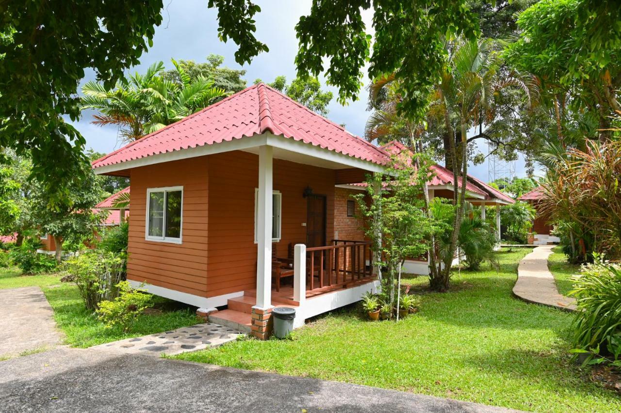 Krathom Khaolak Resort Кхаулак Экстерьер фото